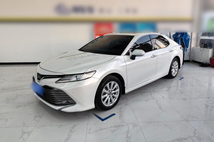 Used Toyota Camry 2019 Revised Version 2.0G Luxury Edition Guazi used car, China used car export, Used car for sale, Used  cars, Cheapest cars for sale