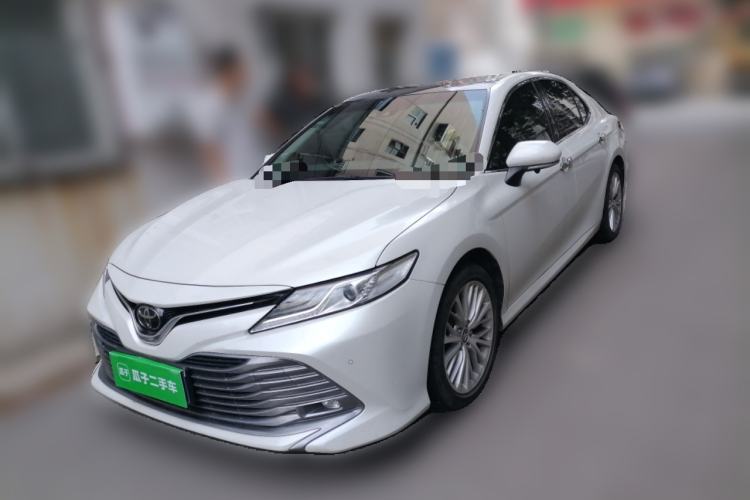 Ojetý Toyota Camry 2019 Revised Version 2.0G Luxury Edition Guazi used car, China used car export, Used car for sale, Used cars, Cheapest cars for sale