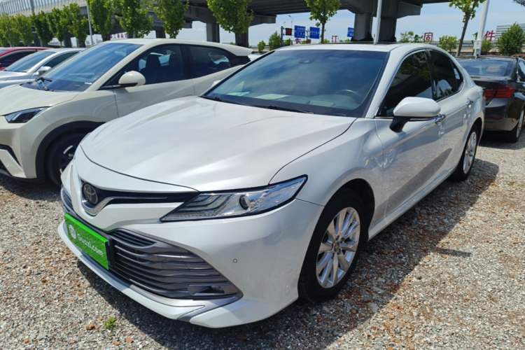 Used Toyota Camry 2019 2.0G Luxury Edition China VI Standard Guazi used car, China used car export, Used car for sale, Used  cars, Cheapest cars for sale