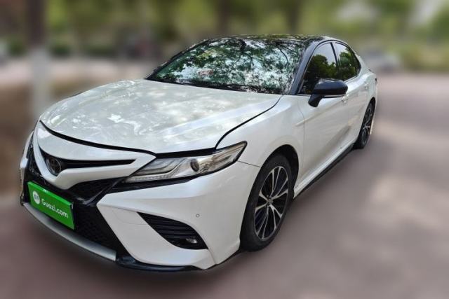 Used Toyota Camry 2019 2.0S FENGSHANG Version China V Standard