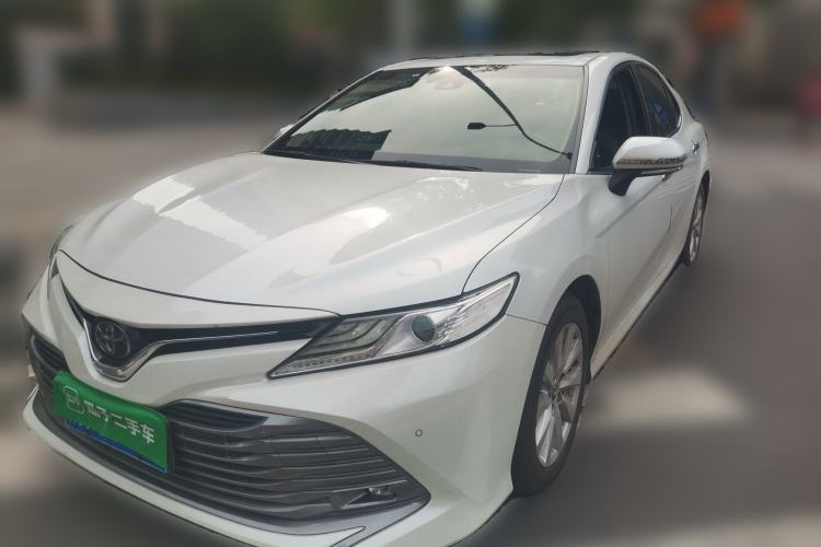 Used Toyota Camry 2019 2.0G Luxury Edition China V Standard Guazi used car, China used car export, Used car for sale, Used  cars, Cheapest cars for sale