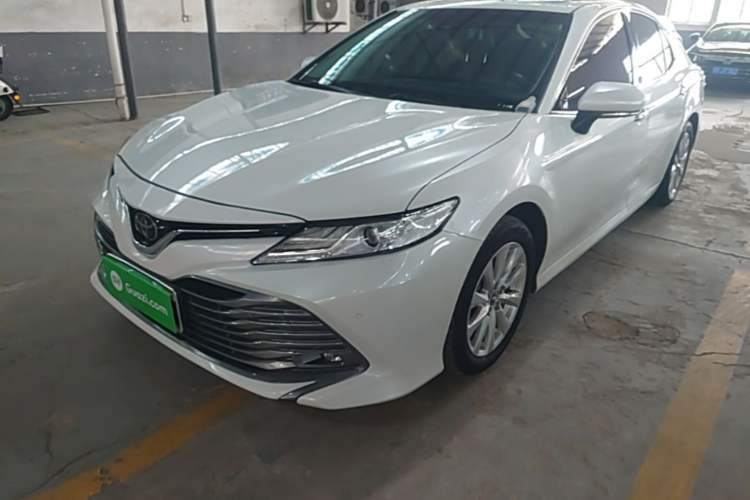 Used Toyota Camry 2019 Revised Version 2.0G Luxury Edition Guazi used car, China used car export, Used car for sale, Used  cars, Cheapest cars for sale