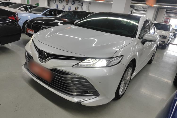 Used Toyota Camry 2019 Revised Version 2.5G Luxury Edition Guazi used car, China used car export, Used car for sale, Used Toyota cars, Cheapest cars for sale