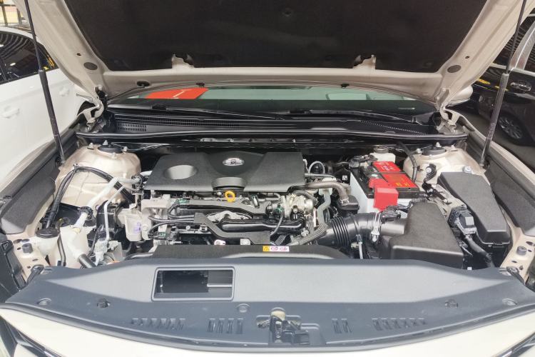 Used Toyota Camry 2019 Revised Version 2.0G Luxury Edition Engine Bay