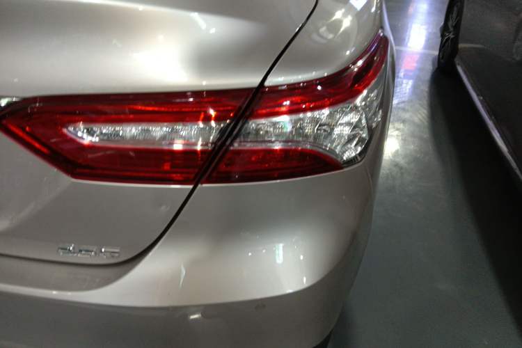 Used Toyota Camry 2019 2.5G Luxury Edition China VI Standard Exterior 3