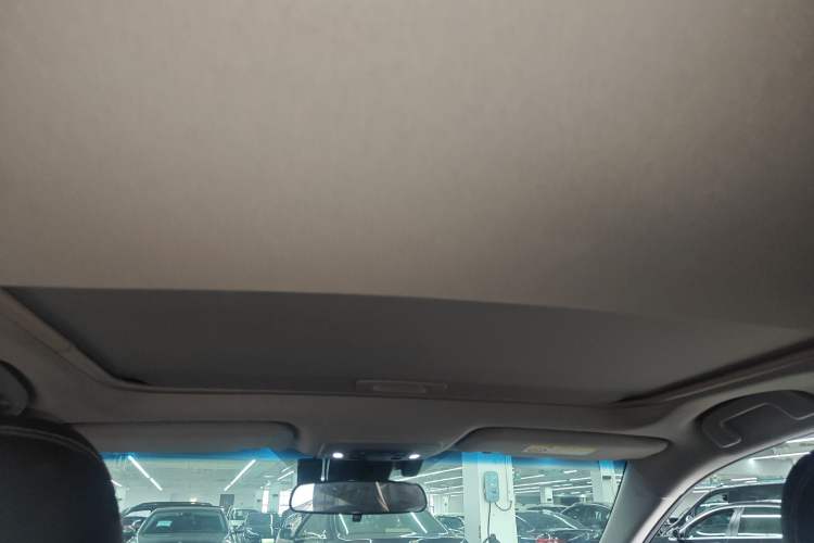 Used Toyota Camry 2019 Revised Version 2.0G Luxury Edition Headliner