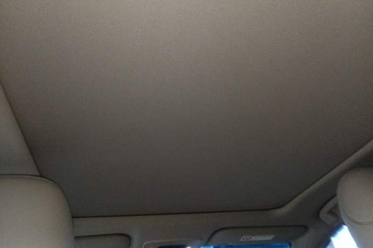 Used Toyota Camry 2019 2.5G Luxury Edition China VI Standard Headliner