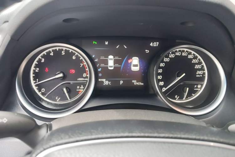 Used Toyota Camry 2019 2.0G Luxury Edition China VI Standard Instrument Cluster