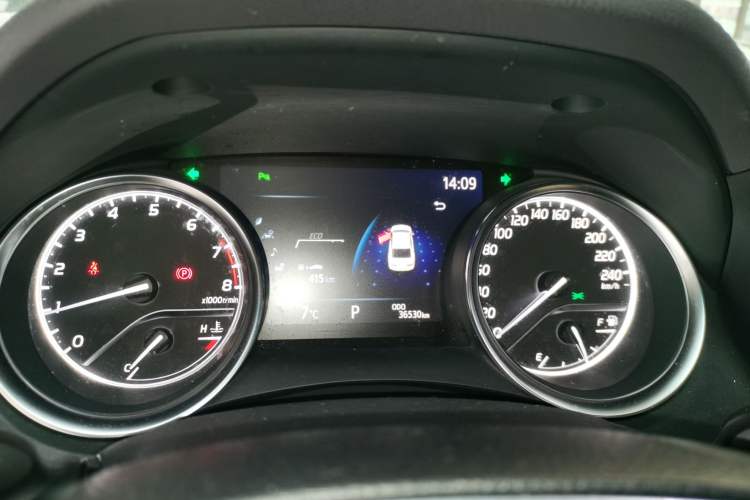 Used Toyota Camry 2019 Revised Version 2.0G Luxury Edition Instrument Cluster