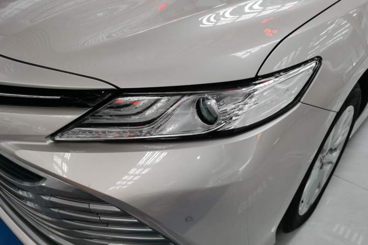 Used Toyota Camry 2019 Revised Version 2.0G Luxury Edition Left Front Headlight