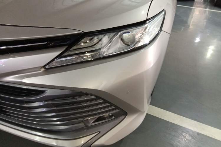 Used Toyota Camry 2019 2.5G Luxury Edition China VI Standard Left Front Headlight
