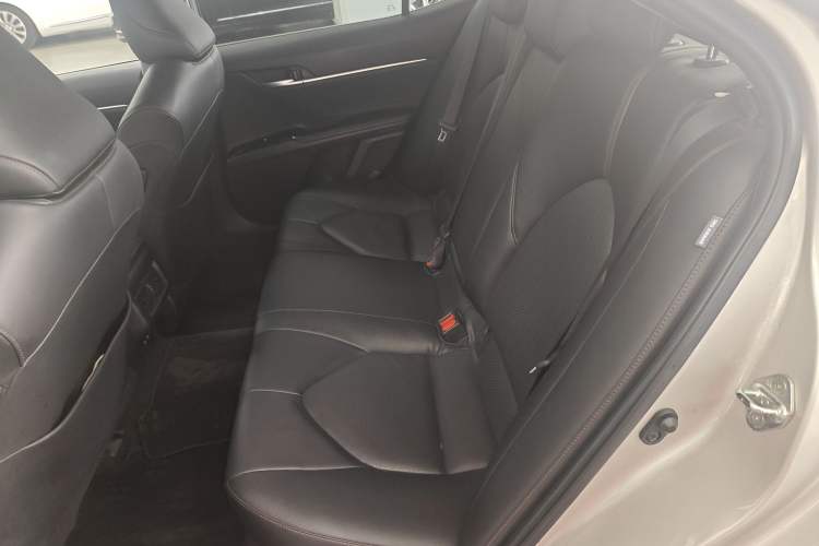 Used Toyota Camry 2019 Revised Version 2.0G Luxury Edition Left Rear Seat