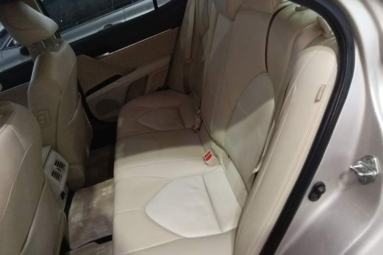 Used Toyota Camry 2019 2.5G Luxury Edition China VI Standard Left Rear Seat
