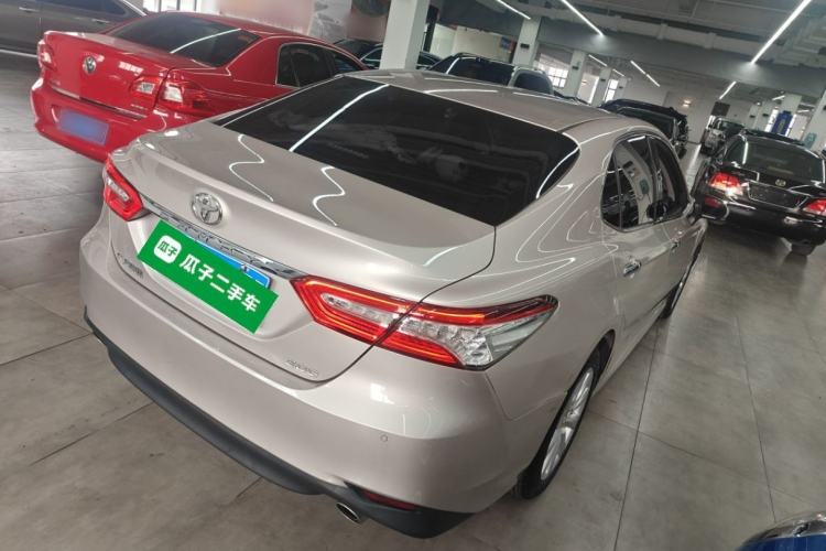 Used Toyota Camry 2019 Revised Version 2.0G Luxury Edition Rear Right 45 Deg