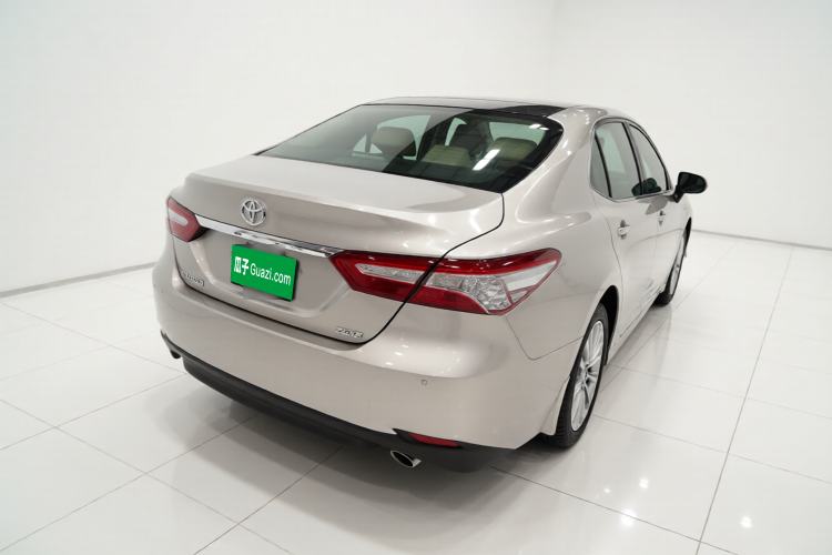 Used Toyota Camry 2019 2.5G Luxury Edition China VI Standard Rear Right 45 Deg