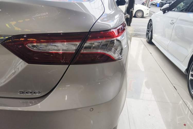 Used Toyota Camry 2019 Revised Version 2.0G Luxury Edition Right Rear Taillight