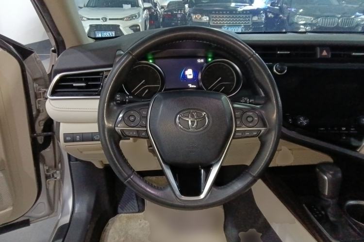Used Toyota Camry 2019 2.5G Luxury Edition China VI Standard Steering Wheel