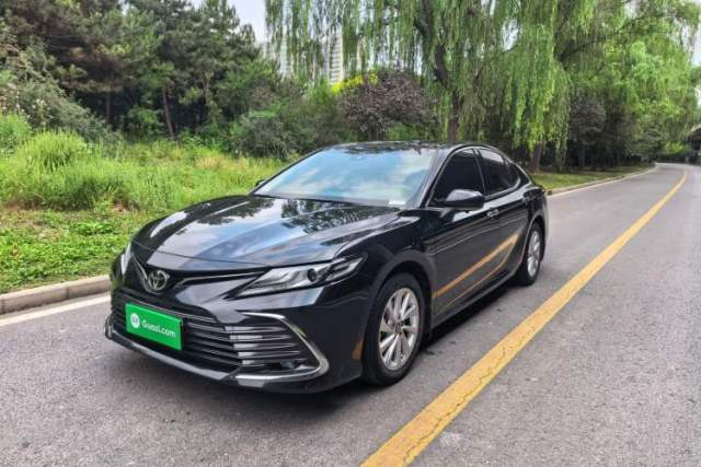 Ojetý Toyota Camry 2021 2.0G Luxury Edition