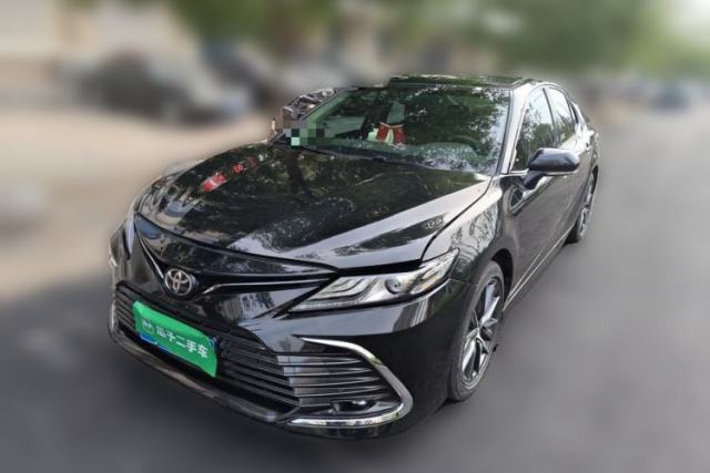 Ojetý Toyota Camry 2021 2.5G Luxury Edition