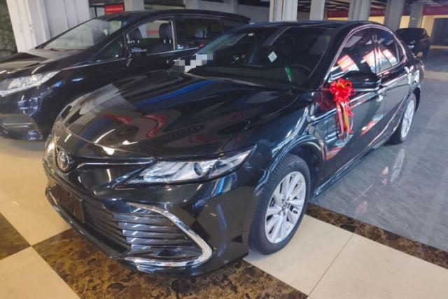 Ojetý Toyota Camry 2021 2.0G Luxury Edition