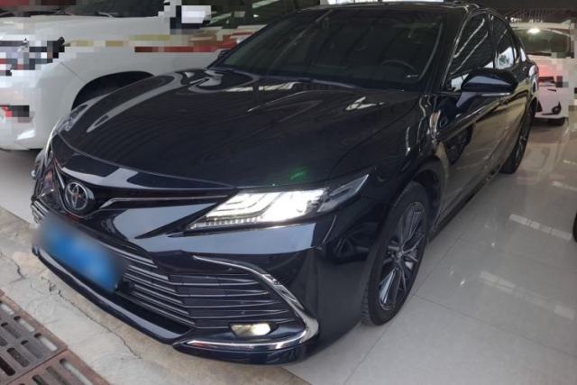 Ojetý Toyota Camry 2021 2.5G Luxury Edition