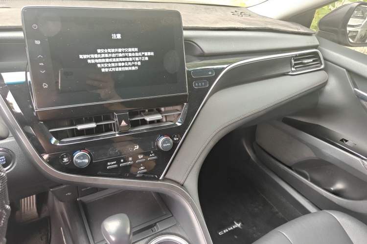 Used Toyota Camry 2021 2.0G Luxury Edition Audio And AC Panel