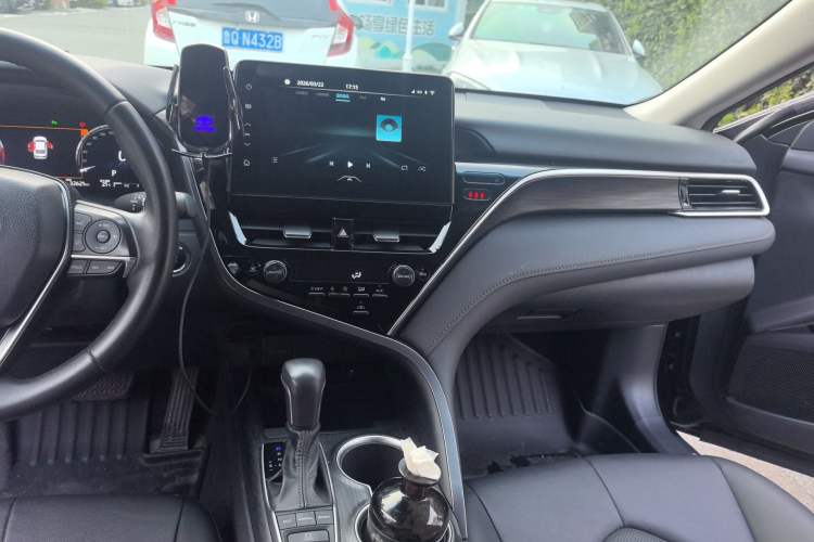 Used Toyota Camry 2021 2.5G Luxury Edition Audio And AC Panel