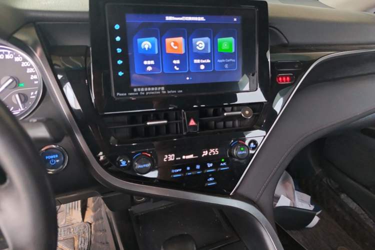 Used Toyota Camry 2021 Dual-Motor 2.5 HGVP Leading Edition Audio And AC Panel