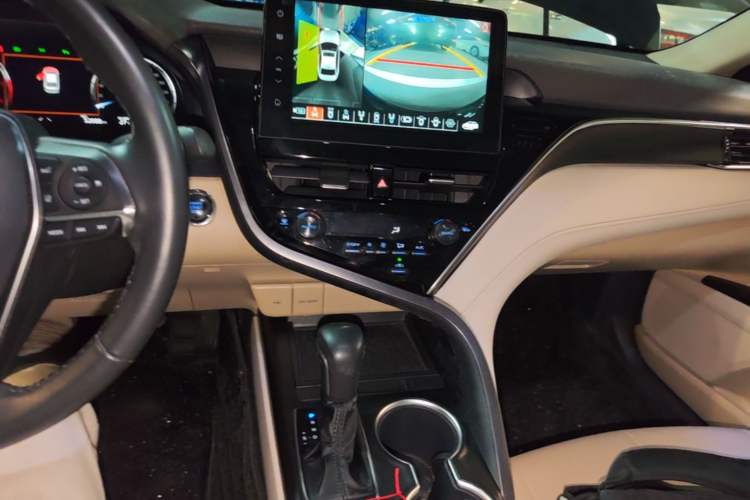 Used Toyota Camry 2021 2.5G Luxury Edition Audio And AC Panel
