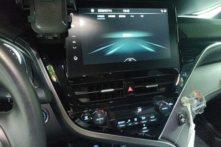 Used Toyota Camry 2021 2.5S Fēngshàng Edition Audio And AC Panel