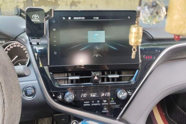Used Toyota Camry 2021 2.0G Luxury Edition Audio And AC Panel