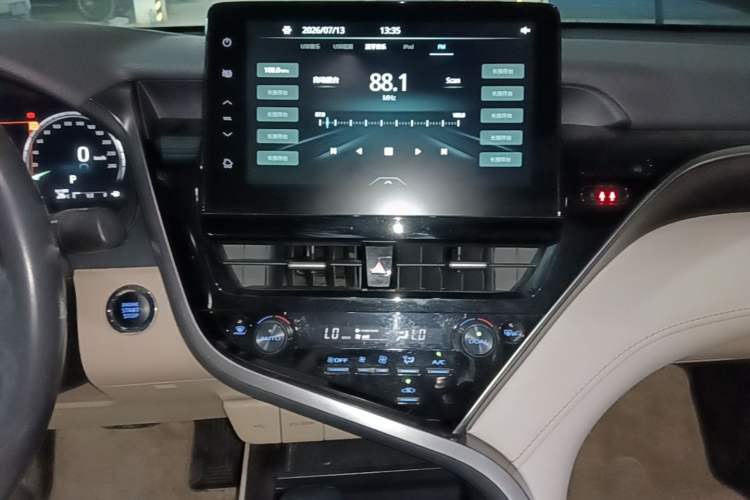 Used Toyota Camry 2021 2.5Q Flagship Edition Audio And AC Panel