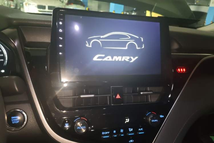 Used Toyota Camry 2021 2.5G Luxury Edition Audio And AC Panel