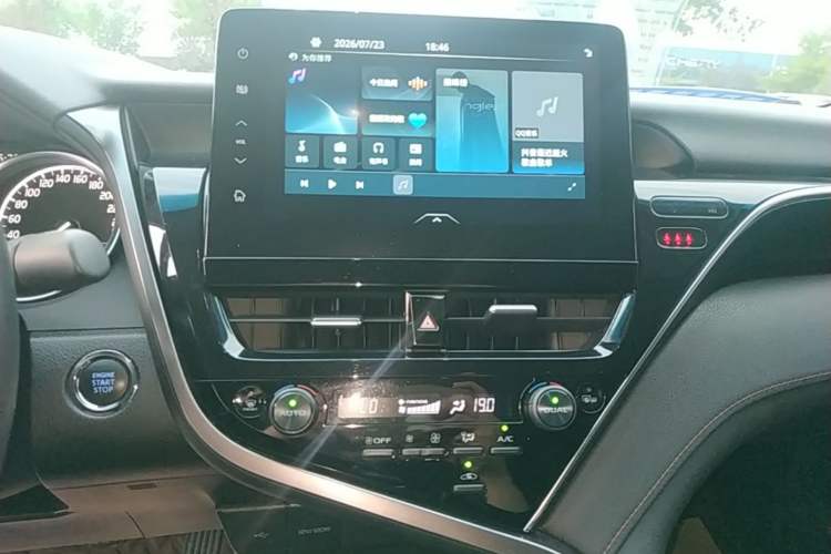 Used Toyota Camry 2021 2.0G Luxury Edition Audio And AC Panel
