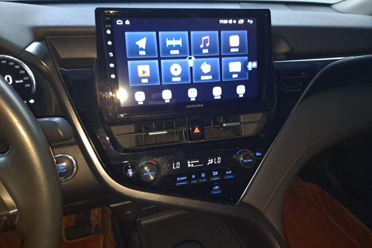 Used Toyota Camry 2021 2.5G Luxury Edition Audio And AC Panel