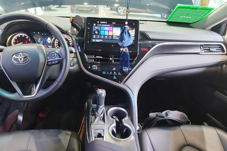Used Toyota Camry 2021 2.0G Luxury Edition Audio And AC Panel