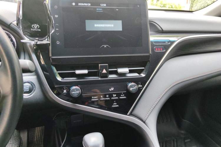 Used Toyota Camry 2021 2.5G Luxury Edition Audio And AC Panel
