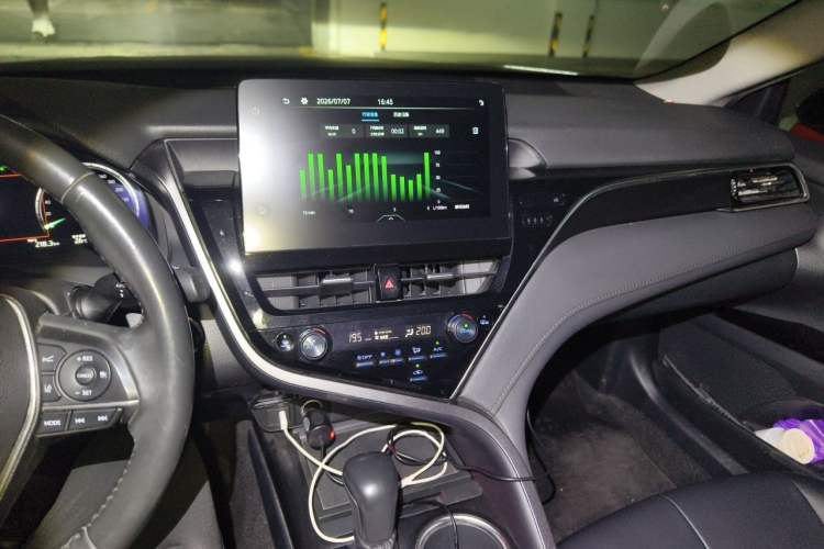 Used Toyota Camry 2021 2.5G Luxury Edition Audio And AC Panel