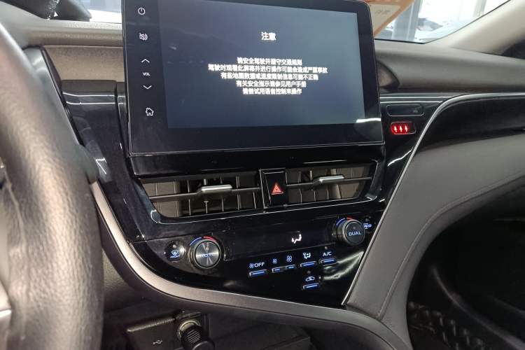 Used Toyota Camry 2021 2.5G Luxury Edition Audio And AC Panel