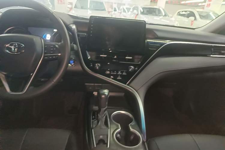 Used Toyota Camry 2021 2.0G Luxury Edition Audio And AC Panel