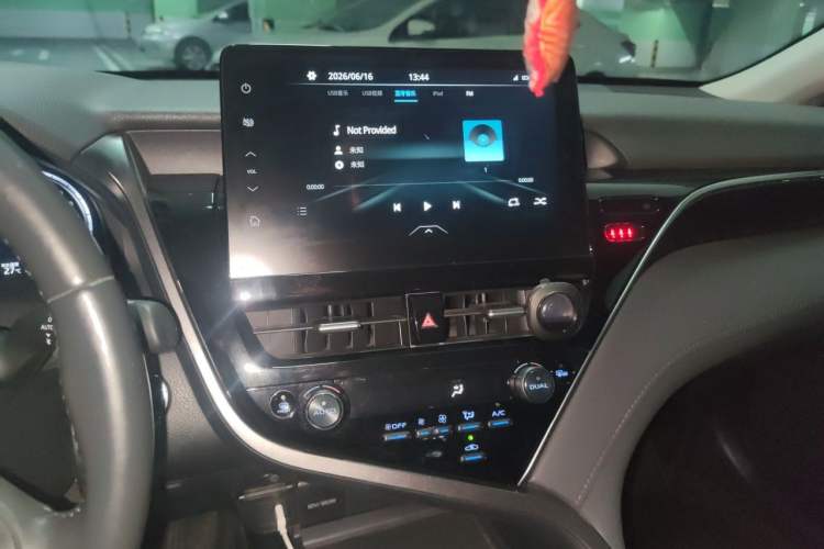 Used Toyota Camry 2021 2.5G Luxury Edition Audio And AC Panel