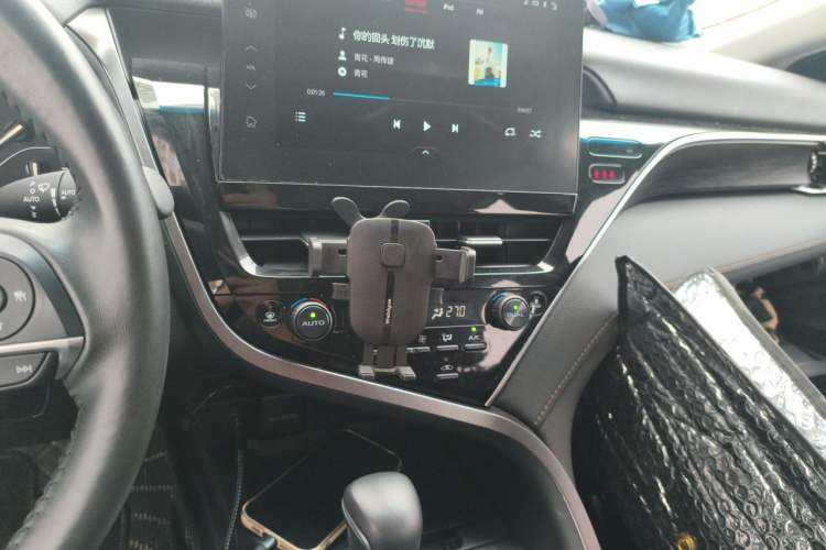 Used Toyota Camry 2021 2.0G Luxury Edition Audio And AC Panel