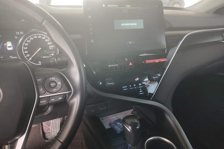 Used Toyota Camry 2021 2.0G Luxury Edition Audio And AC Panel