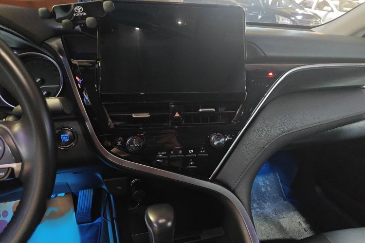Used Toyota Camry 2021 2.0G Luxury Edition Audio And AC Panel