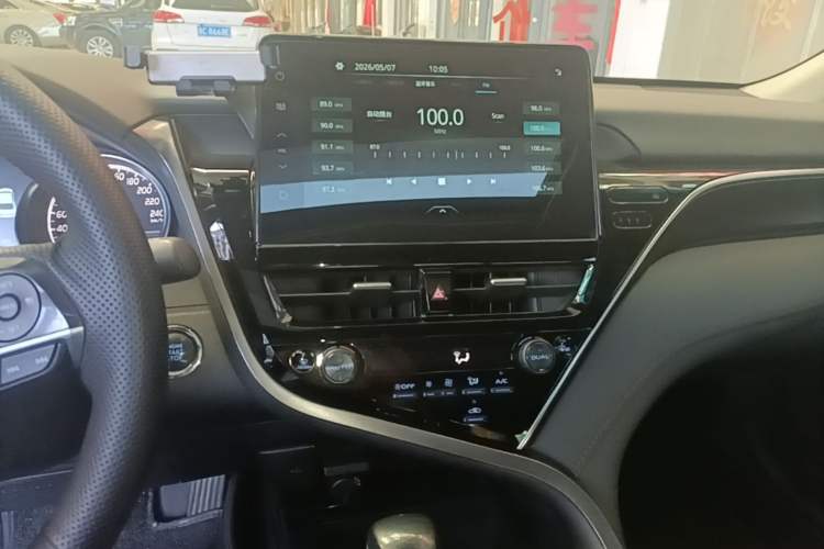 Used Toyota Camry 2021 2.0G Luxury Edition Audio And AC Panel