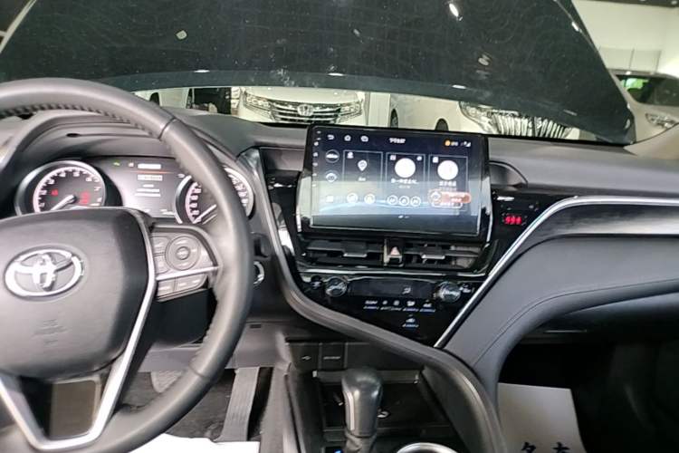 Used Toyota Camry 2021 2.0G Luxury Edition Audio And AC Panel