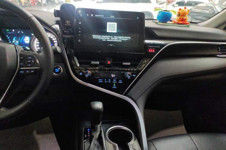 Used Toyota Camry 2021 2.0G Luxury Edition Audio And AC Panel