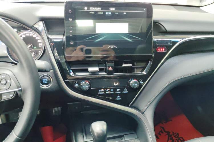Used Toyota Camry 2021 2.0G Luxury Edition Audio And AC Panel