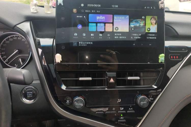 Used Toyota Camry 2021 2.0G Luxury Edition Audio And AC Panel