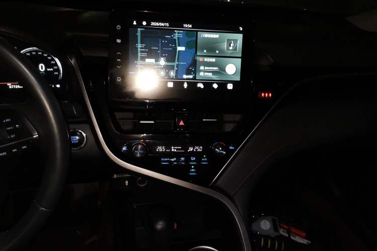Used Toyota Camry 2021 2.5G Luxury Edition Audio And AC Panel